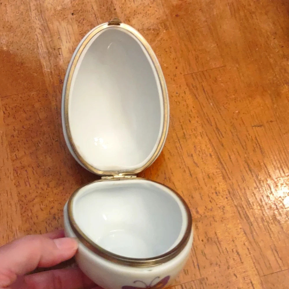 Vintage Lefton Porcelain Egg Trinket Box Hand Painted - Picture 10 of 11